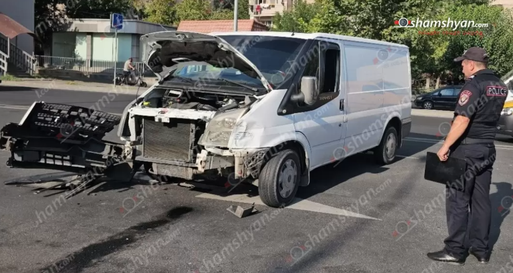 Առնո Բաբաջանյան փողոցում բшխվել են «Opel Astra»-ն և «Ford Transit»-ը․ կա վիրшվոր