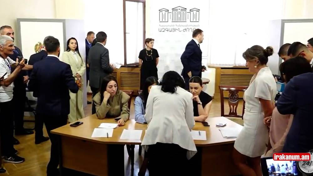 Երեմյան մի պատասխանի․ ՔՊ-ական պատգամավորին լռեցրեցին