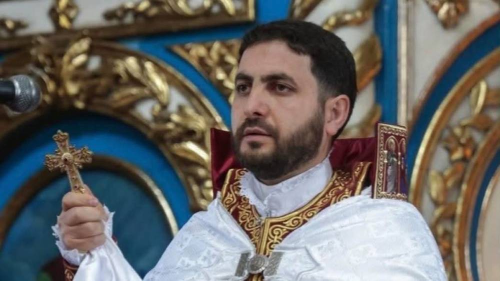 Եկեղեցին այսօր ունի ամուր և ուժեղ դիրքեր, թերևս, հենց սա է ամենամեծ անհարմարությունը նրանց համար, ովքեր տարիներ շարունակ փորձում են Եկեղեցին ներկայացնել որպես «անդառնալի ճգնաժամի» մեջ հայտնվա