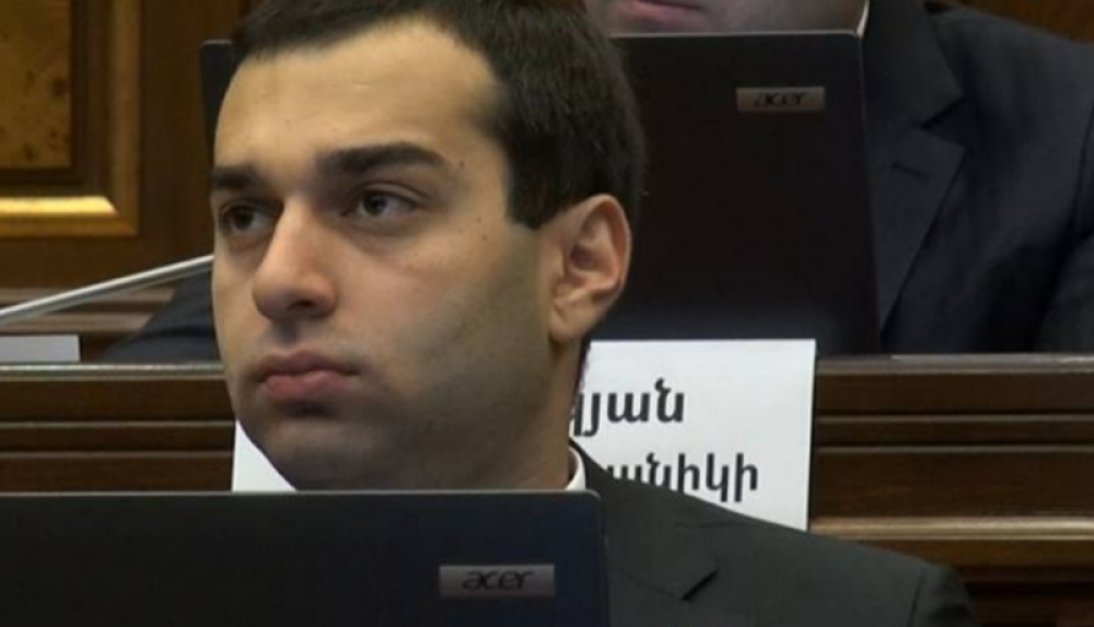 Հովիկ Աբրահամյանի որդու գործով նոր հարցաքննություն է եղել. ում են հրավիրել. «Ժողովուրդ»
