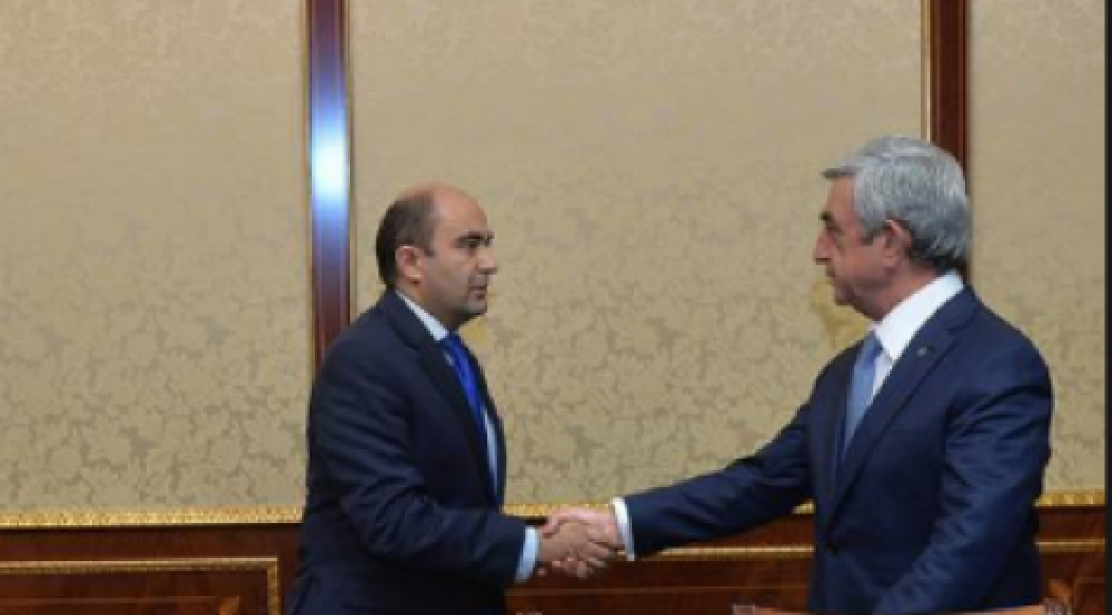 Սենսացիոն հայտարարություն. Հեղափոխության օրերին Էդ. Մարուքյանը դրդել է բանակցել Ս. Սարգսյանի հետ