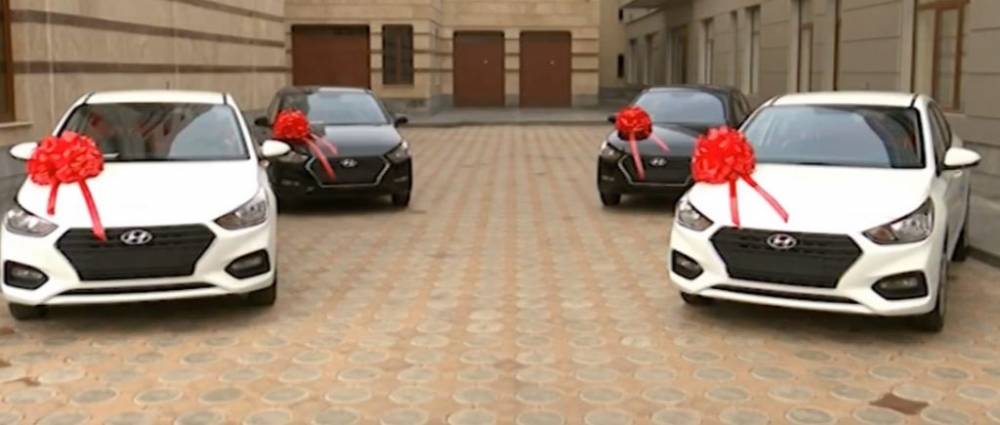 Գագիկ Ծառուկյանը ևս 4 ավտոմեքենա է նվիրել հայ մարզիկներին