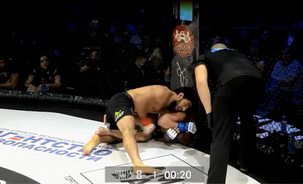 Միհրան Հարությունյանը ժամանակից շուտ հաղթանակ տոնեց.MMA