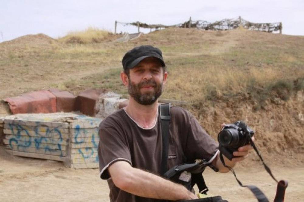 ՀՐԱՏԱՊ. Հետաքննող լրագրող, «Հետք» կայքի գլխավոր խմբագիր Էդիկ Բաղդասարյանը հայտնում է, որ Արցախում հայկական ուժերին տրվել է ադրբեջանցիներին չդիմադրելու հրաման