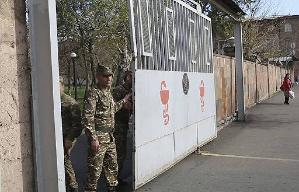 Հայկական կողմին փոխանցված գերիները Երևանի զինվորական հոսպիտալում են․ մեկը մահացած է