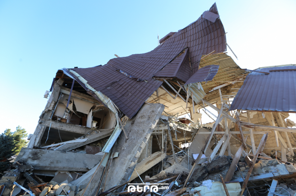 Ավերակներ` Ստեփանակերտում. ֆոտոշարք Tert.am