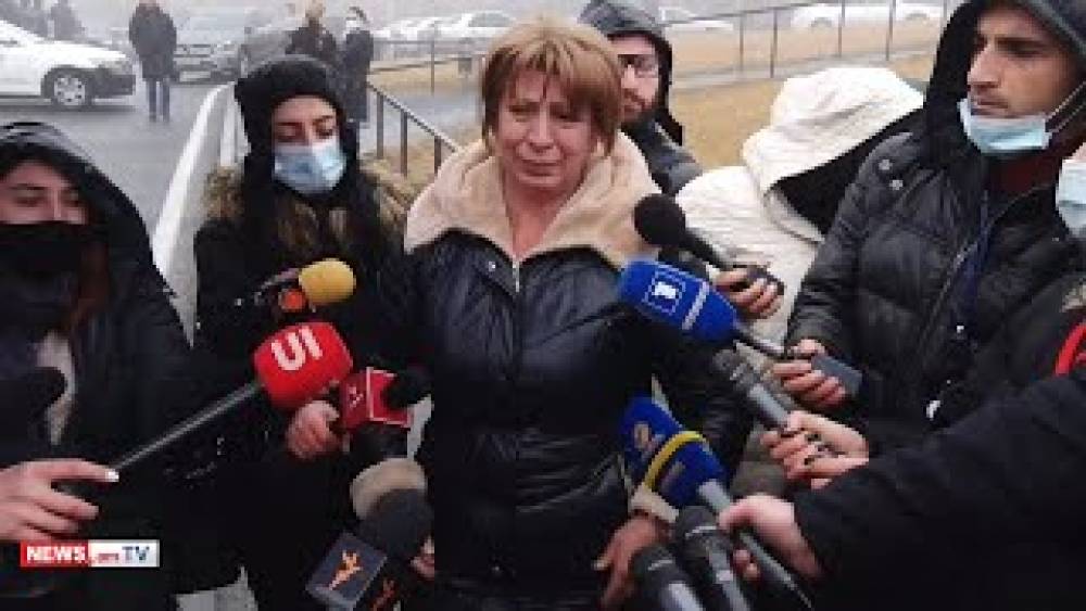 Նիկոլ, խի՞ տարար, էսքան երեխեքի կոտորեցիր, էսքան ընտանիքի լույս մարեցիր. անհետ կորածի մայրը հուզվեց