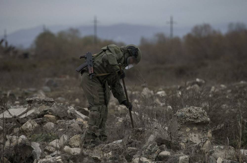 ԼՂ-ում ռուս խաղաղապահ ուժերի ինժեներական ստորաբաժանումներն ականազերծել են 238 հեկտար տարածք․ ՌԴ ՊՆ