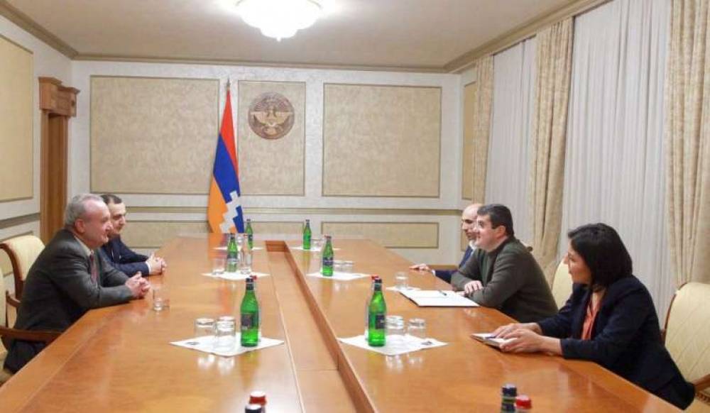 Արայիկ Հարությունյանն ընդունել է ՀՀ ԿԳՄՍ նախարարին