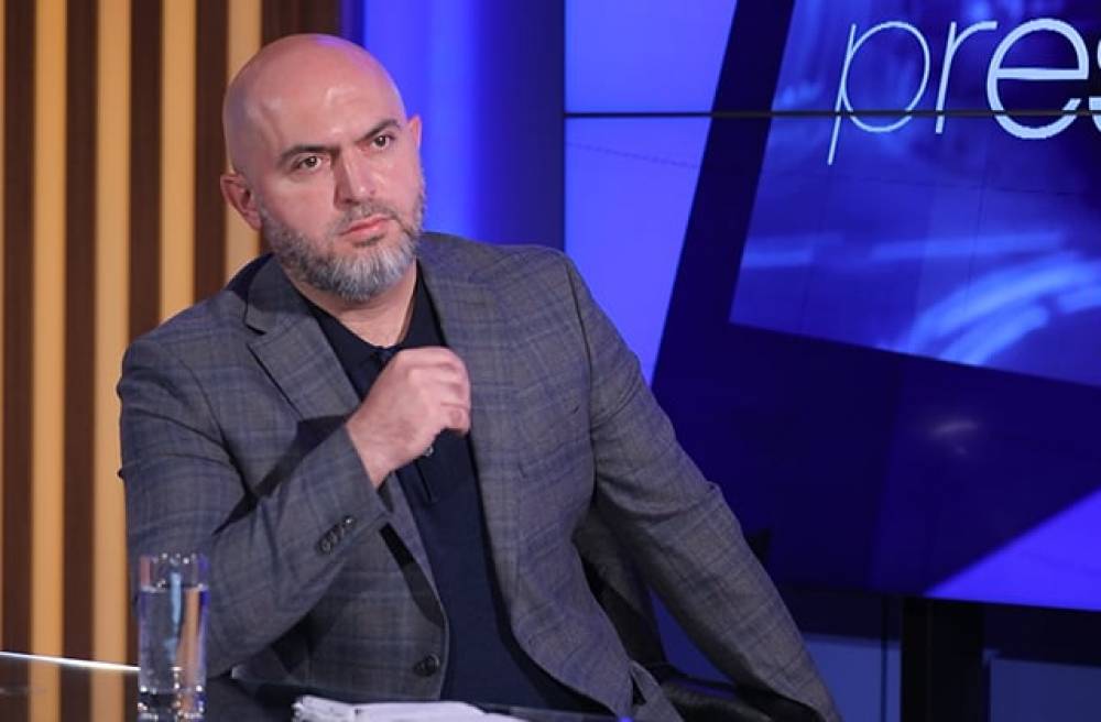 «Մինչ աշխարհը շարունակում է կարեկցել և համերաշխություն հայտնել ուկրաինական պատերազմի հետևանքով զոհվածներին իմ բարոյական պարտքն եմ համարում փաստել հետևյալը». Արմեն Աշոտյան