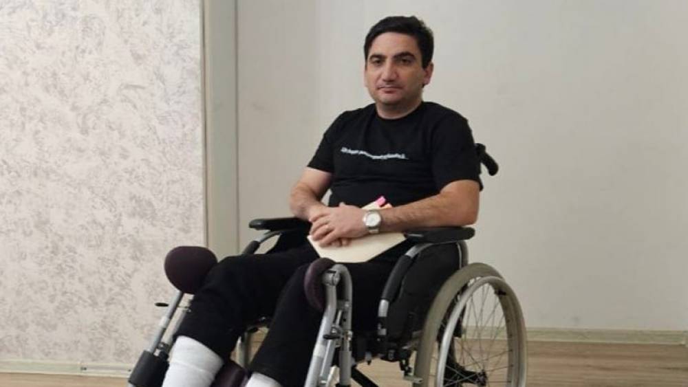Նաիրի Հոխիկյան. Կոտրվել են երկու ոտքերս