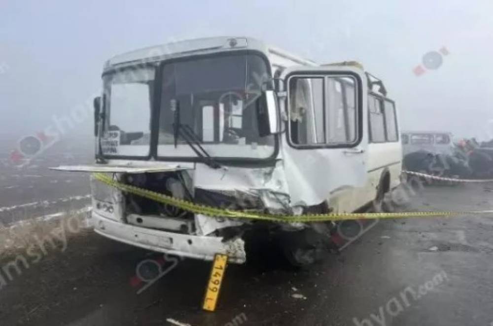 1 զոհ, 3 վիրավոր․ Շիրակում բախվել են «Audi»-ն, մարդատար ավտոբուսն ու բեռնատար «ГАЗель»-ը