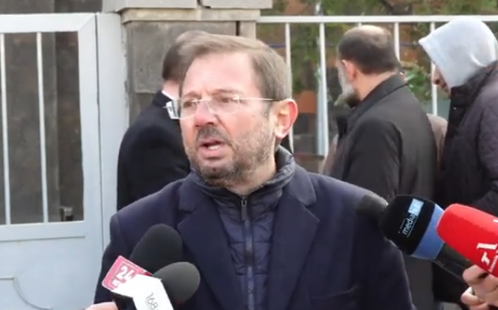 Հայաստանում ողնաշար ունեցող իրավապահներ, գրեթե, չկան. Մանուկյան