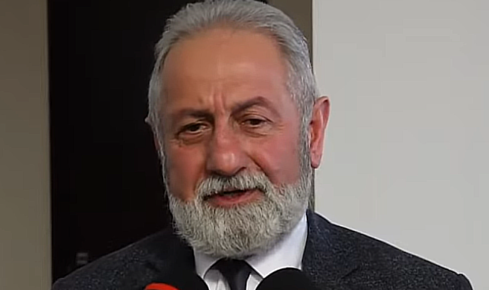 Սպասում ենք Կաթողիկոսի դիրքորոշմանը, որից հետո Վրթանես Սրբազանի մասին կարծիք կասենք