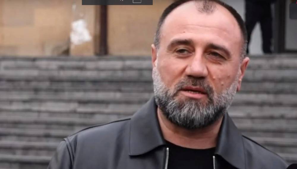 Շուշիում ե՞րբ ես մասնակցելու պատարագի, կոնկրետ օր ունե՞ս ֆիքսած. Մխիթարյանը՝ Նիկոլ Փաշինյանին