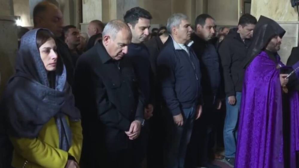 Իշխանությունը քահանա է փնտրում. ինչ է կատարվում Գյումրիում. «Ժողովուրդ»