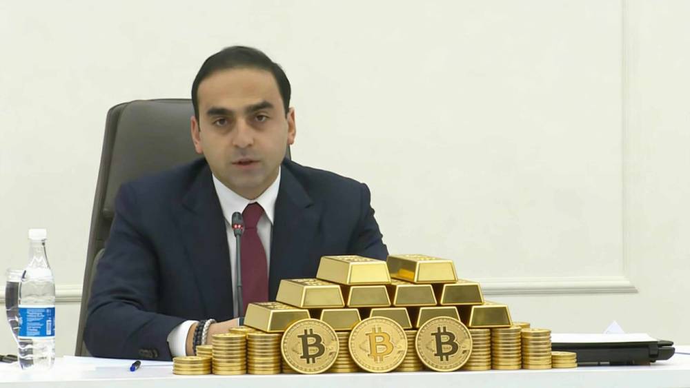 Ըստ Ավինյանի ինքը փոքրուց հարուստ է եղել