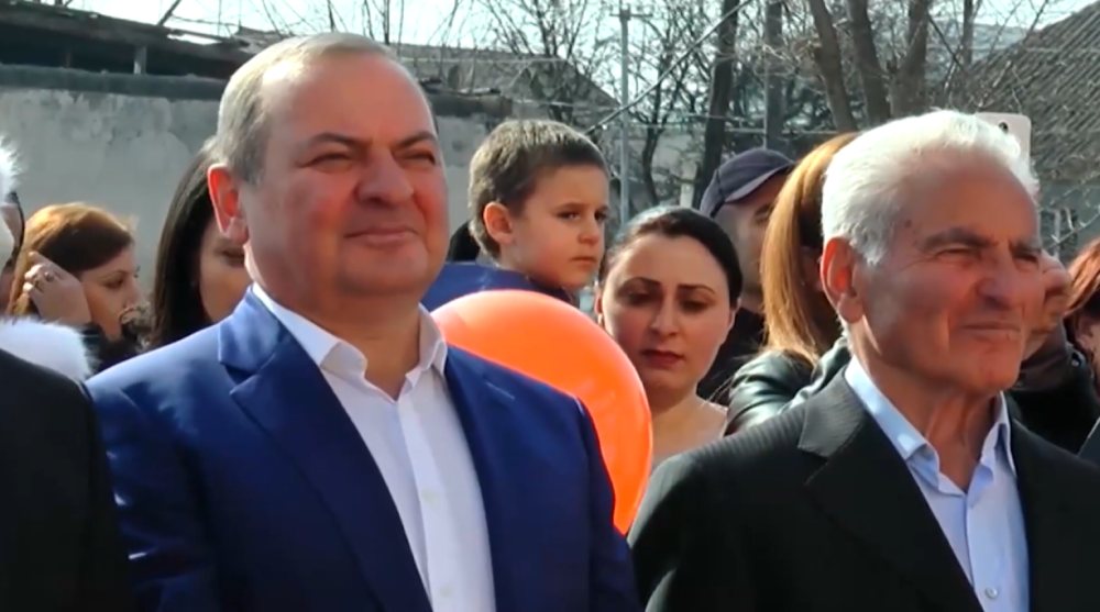 Կարապետյանները տարիներ առաջ Ստեփանավանում մանկապարտեզ են կառուցել՝ անտարբեր չմնալով բնակչության խնդրին (տեսանյութ)