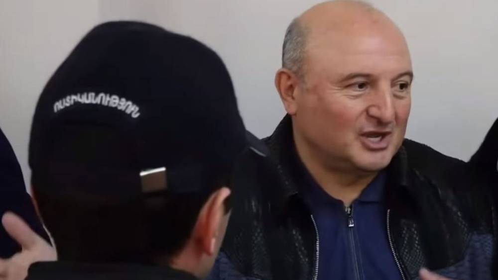 Ամենակարևորը՝ այլմոլորակայինների դեմ չպայքարեն, մնացածը լավ կլինի. Վարդան Ղուկասյան