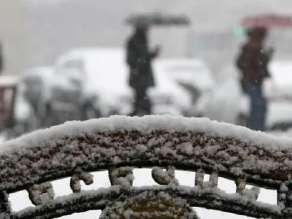 Երևանում առատ ձյուն կտեղա ողջ գիշեր. Սուրենյան