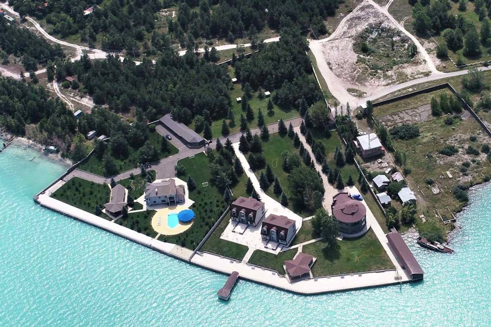 Սեւանի ափին նախկին ու ներկա պաշտոնյաներին պատկանող ապօրինի շինություններ կապամոնտաժվեն