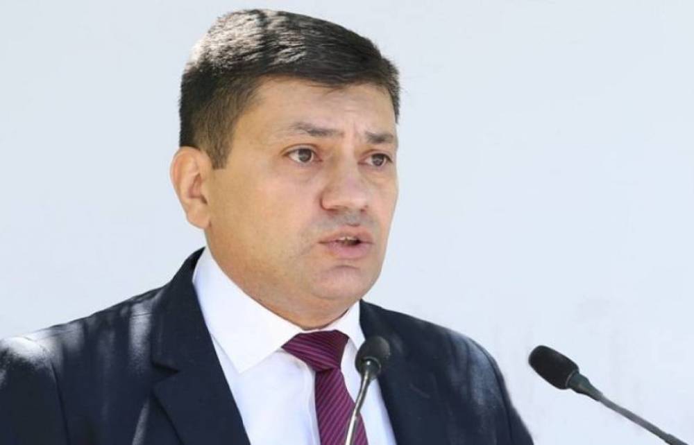 Այս պահին խուզարկում են «Հայրենիք» կուսակցության գլխավոր քարտուղար Խաչիկ Գալստյանի բնակարանը․ Արթուր Վանեցյան