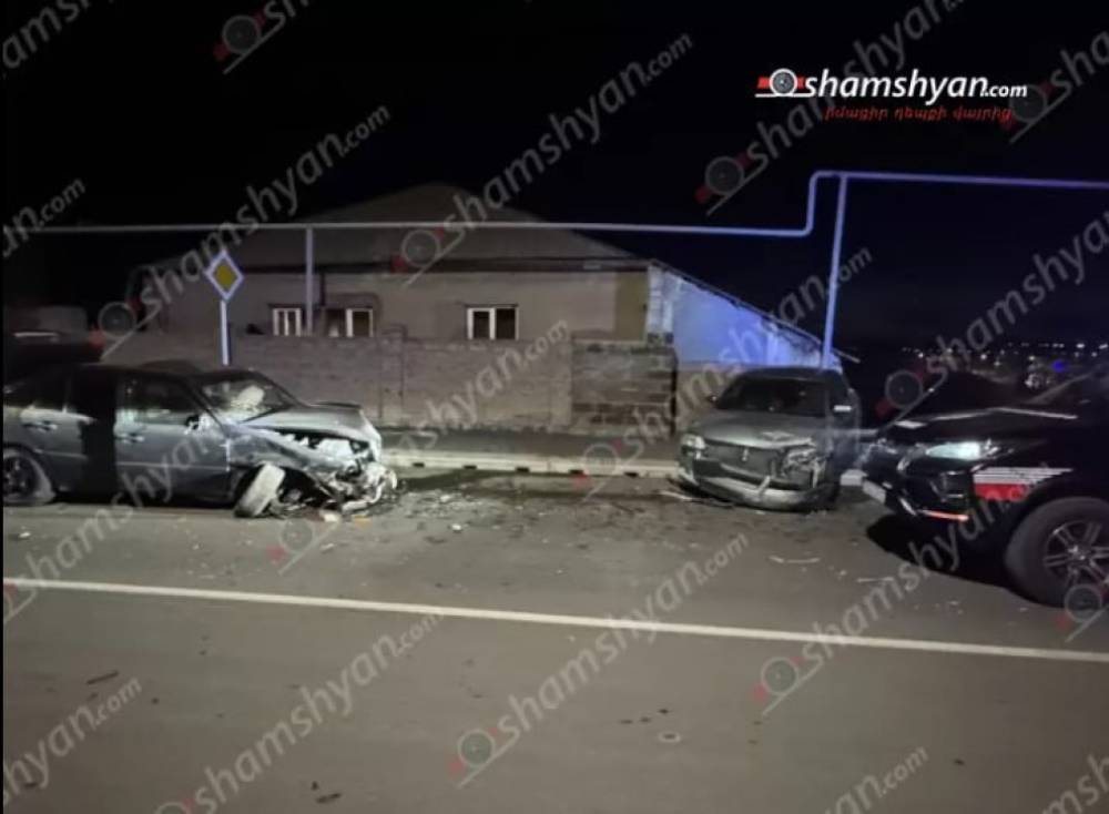 Վարդենիսում բախվել են 2 «Mercedes»-ները, «Toyota»-ն և «Volkswagen»-ը․ կա 3 վիրավոր