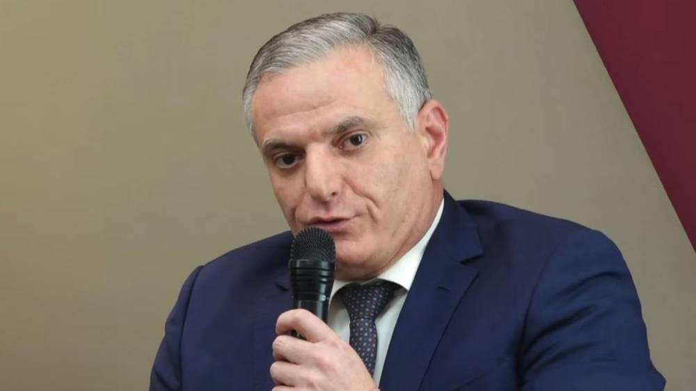 Յուրաքանչյուր երկիր իր ձուկն է բռնում, իսկ Հայաստանը սպասարկում է այդ ձուկ բռնելու պրոցեսը՝ մոռանալով ազգային շահերը. Արտակ Զաքարյան