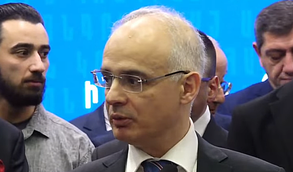 Գալիք ընտրությունները գուցե վերջին շանսն են, պատասխանատվությամբ պետք է մոտենալ դրանց. Զուրաբյան