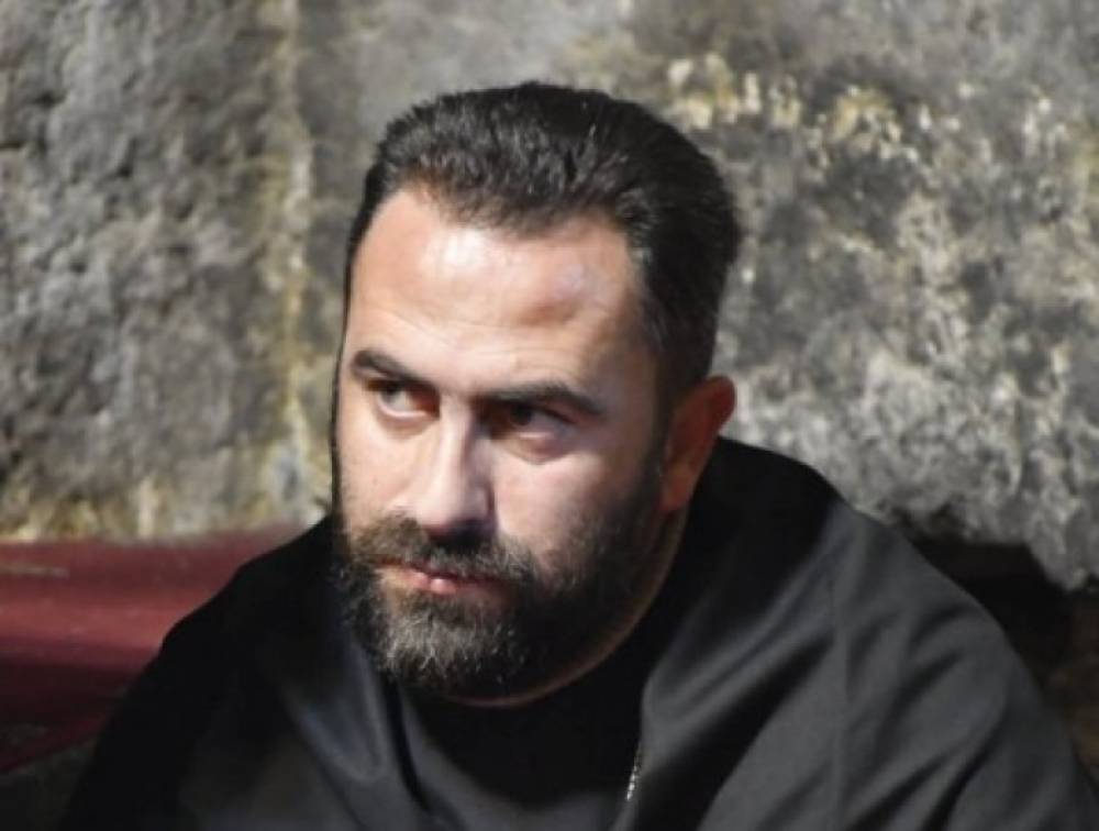 Նզովում եմ ձեր այն արարքները, որոնք ուղղել եք Հայոց Սուրբ Եկեղեցին հալածելուն և պետության հիմքերը վերջնականապես քանդելուն. Տեր Նարեկն՝ իշխանություններին