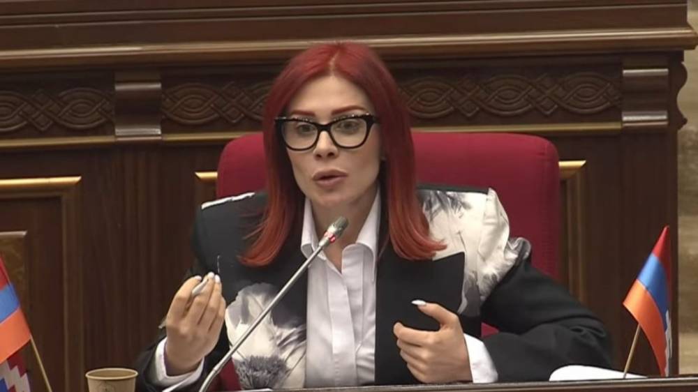 Բա որ հասկացել էիք այդ պարզ ճշմարտությունը ՀՀ քաղաքացիներին ինչո՞ւ էիք խաբում․ Խամոյանը՝ Փաշինյանին