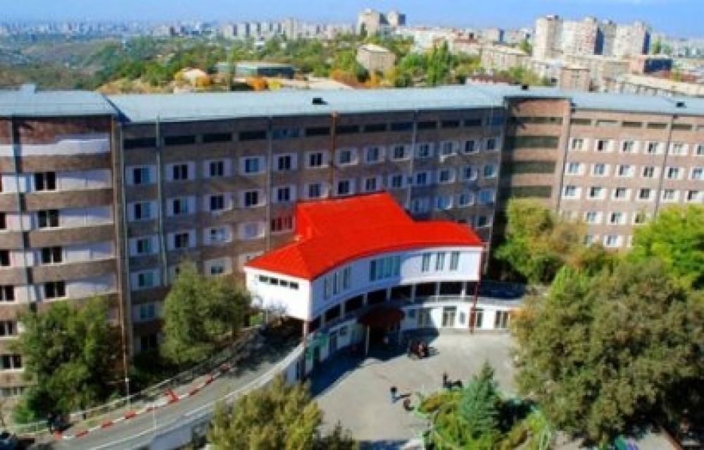 Հոգեբուժարանի բժիշկն ահազանգել է, որ «Սբ Գրիգոր Լուսավորիչ» ԲԿ-ի անվտանգության աշխատակիցը վնասվածք է հասցրել քաղաքացուն