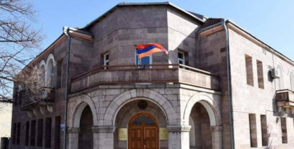 Գործում է օտարերկրյա քաղաքացիների՝ Արցախի տարածք մուտք գործելու նորացված ընթացակարգ. Արցախի ԱԳՆ