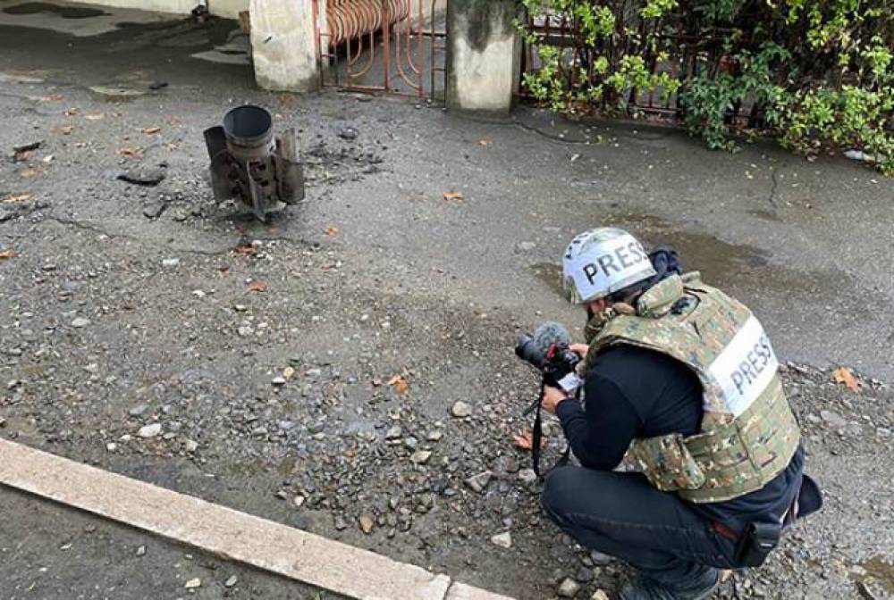 Եկեղեցու և ծննդատան հանցավոր ռմբակոծություն, արգելված զենքի կիրառում. իսպանացի լրագրողը պատռում է ադրբեջանական կեղծիքը