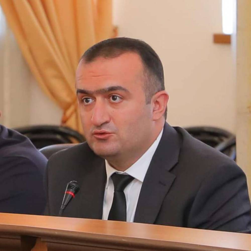 Գոնե այդ օրը, հարգելով մեր անմեղ զոհերի հիշատակը, զսպի՛ր պառակտիչ էությունդ․ Արցախի ԱԺ պատգամավոր