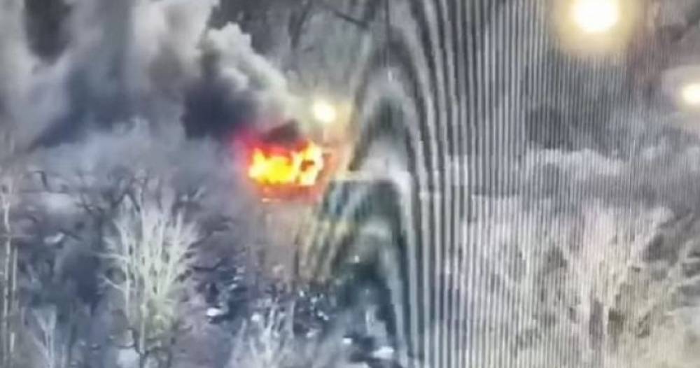 Ուկրաինացիները հայտնում են, որ ռուսական կողմի կրակից ուկրաինական ЗиЛ-131 բեռնատար է ոչնչացվել (Video)