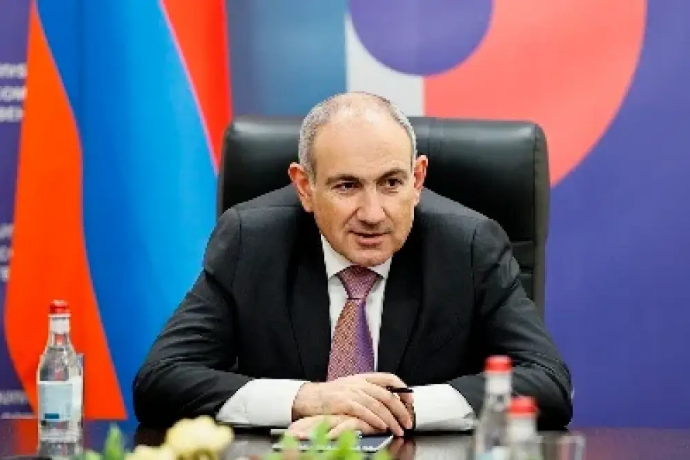 Գյումրիում ընդդիմադիր թեկնածուների շքերթը մի այլ կարգի ուրախացրել է Փաշինյանին. «Իրավունք»