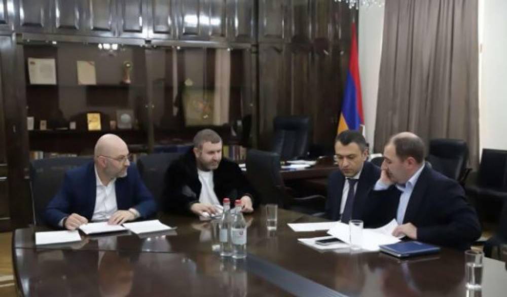 Փաշինյանի իշխանությունը սերտաճում է կրիմինալի հետ. «Ժողովուրդ»
