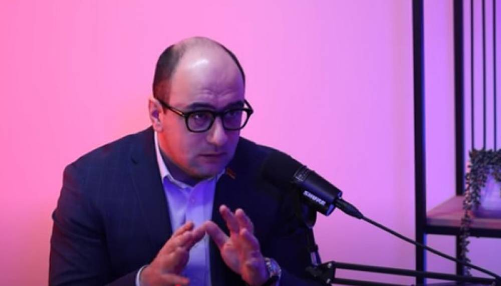 «Զահլես տանեն՝ կասեմ, թե որ ընդդիմադիրը որ սրճարանում ում հետ ինչ պաշտոններ են կիսել, երբ ցույց էր»․ Հայկ Մամիջանյան (տեսանյութ)