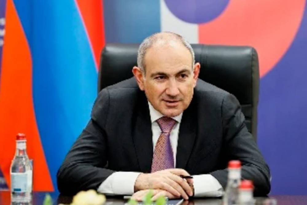 Փաշինյան Նիկոլը որոշել է գարնանն ընդառաջ «ուբորկա» անել թիմում․ «Իրավունք»