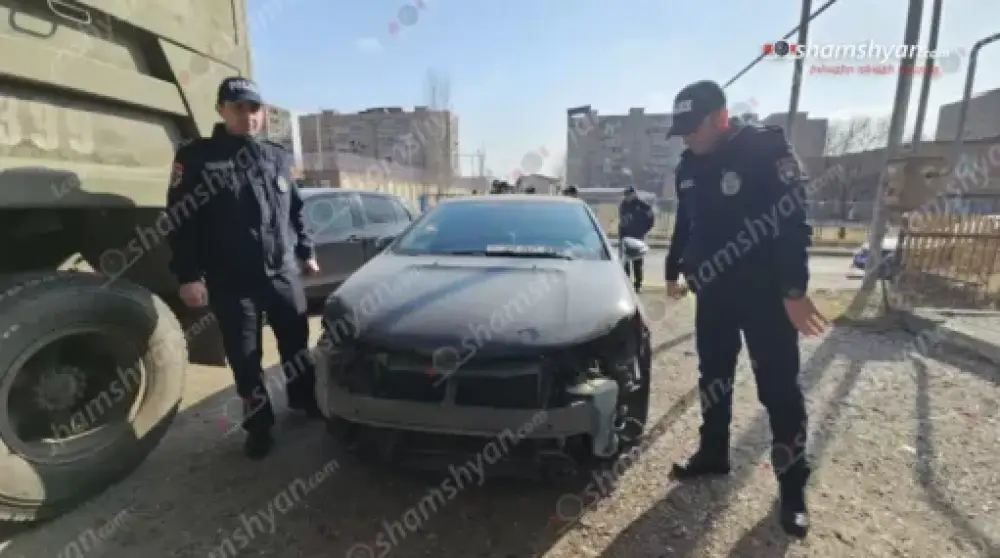 Աբովյան քաղաքում գողություն են կատարել կայանված «Chevrolet Volt»-ից