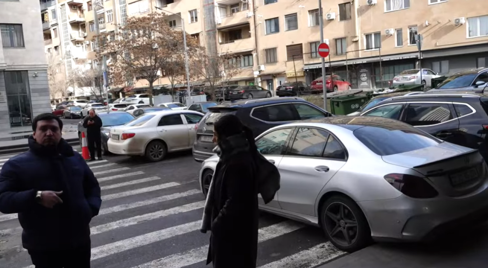 Հիմա․ Բողոքի ակցիա․ ինչ են պահանջում Ֆիրդուսի բնակիչները