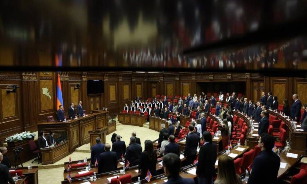 Խոր ընկճախտի մեջ են․ «Հրապարակ»