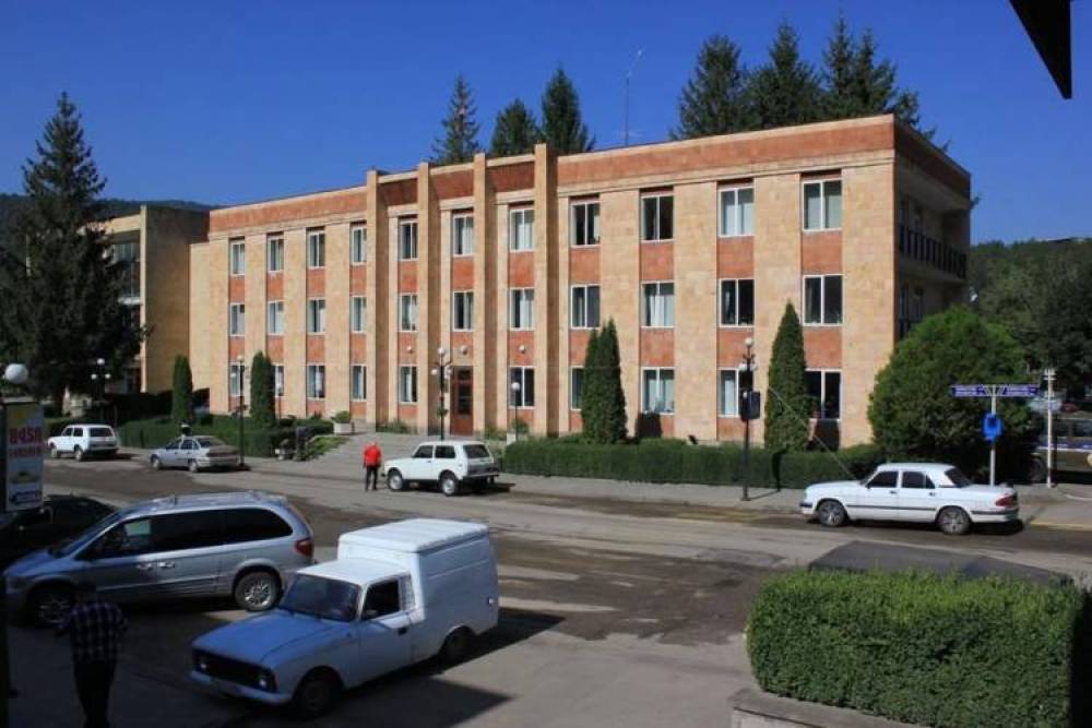 Հները չկառուցած՝ նոր խոստումեր են տալու. «Հրապարակ»