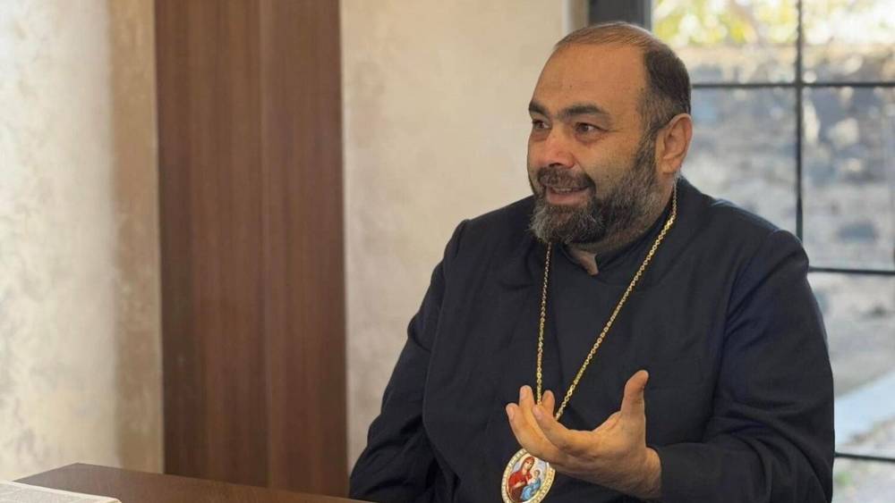 Մկրտիչ Սրբազանն ազատվել է կալանքից