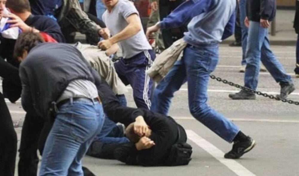 Երկու տասնյակից ավելի երիտասարդներ ծեծել են մեկ անձի. 1 հոգի ձերբակալվել է