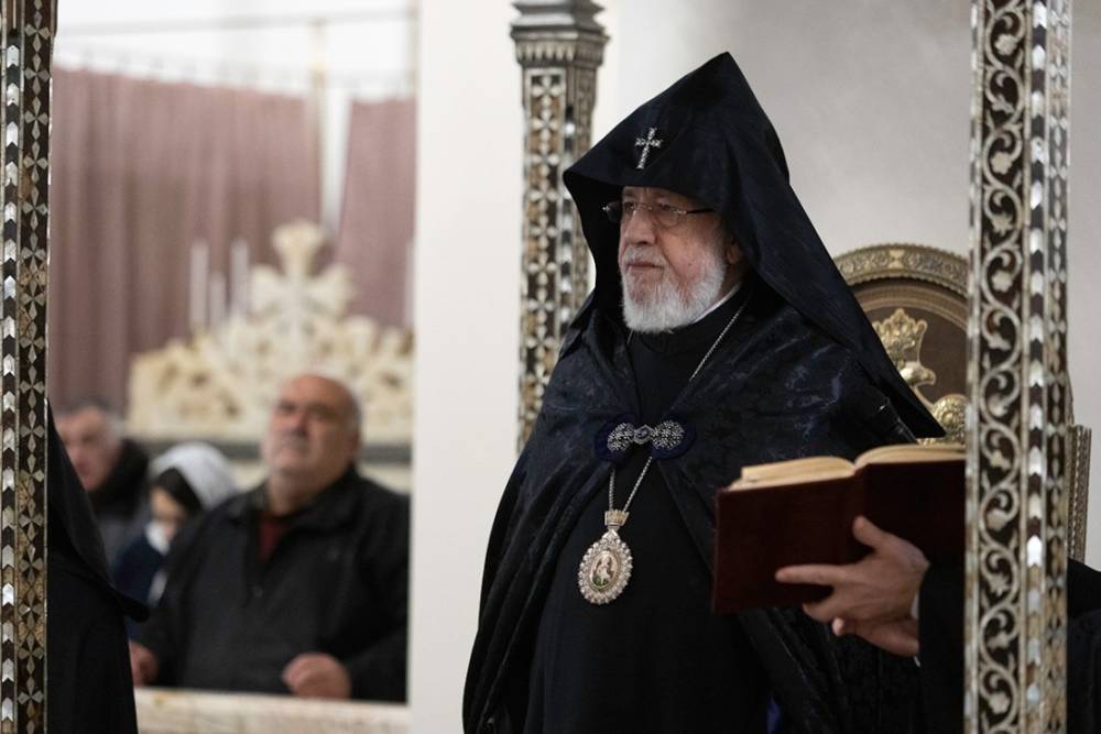 Մայր Աթոռում կատարվել է Արևագալի ժամերգություն՝ հանդիսապետությամբ Վեհափառ Հայրապետի. Լուսանկարներ