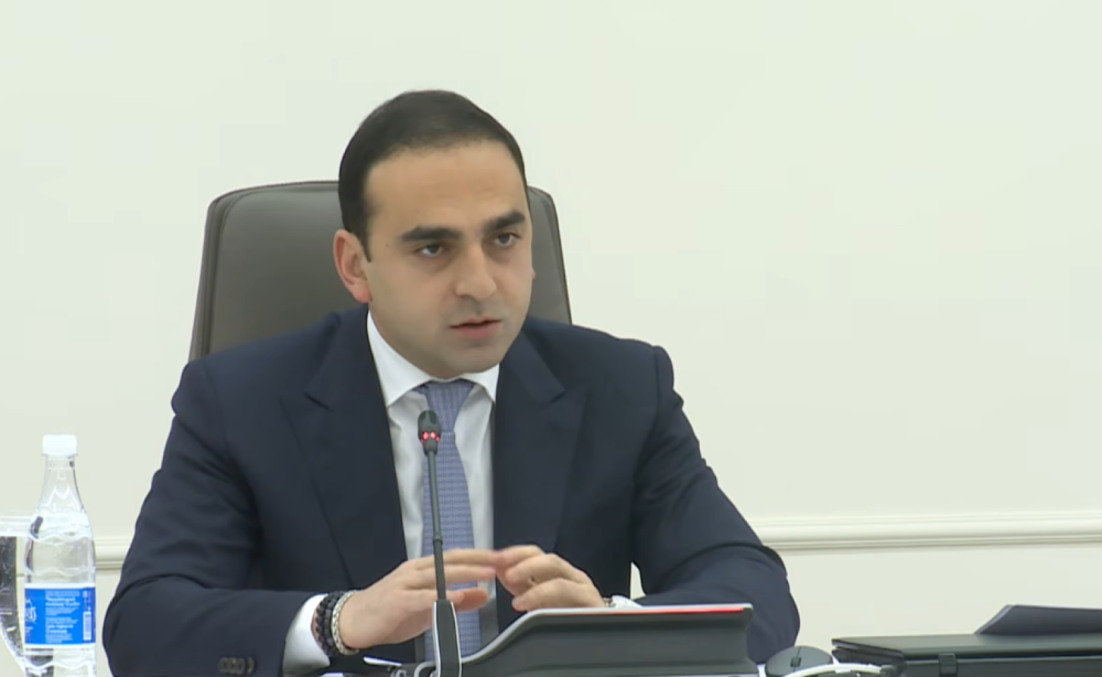 Այս տարի մեծ ծավալի աղ ենք օգտագործել, դա նաև իր խնդիրներն է բերել՝ ճանապարհների հետ կապված․ Ավինյան