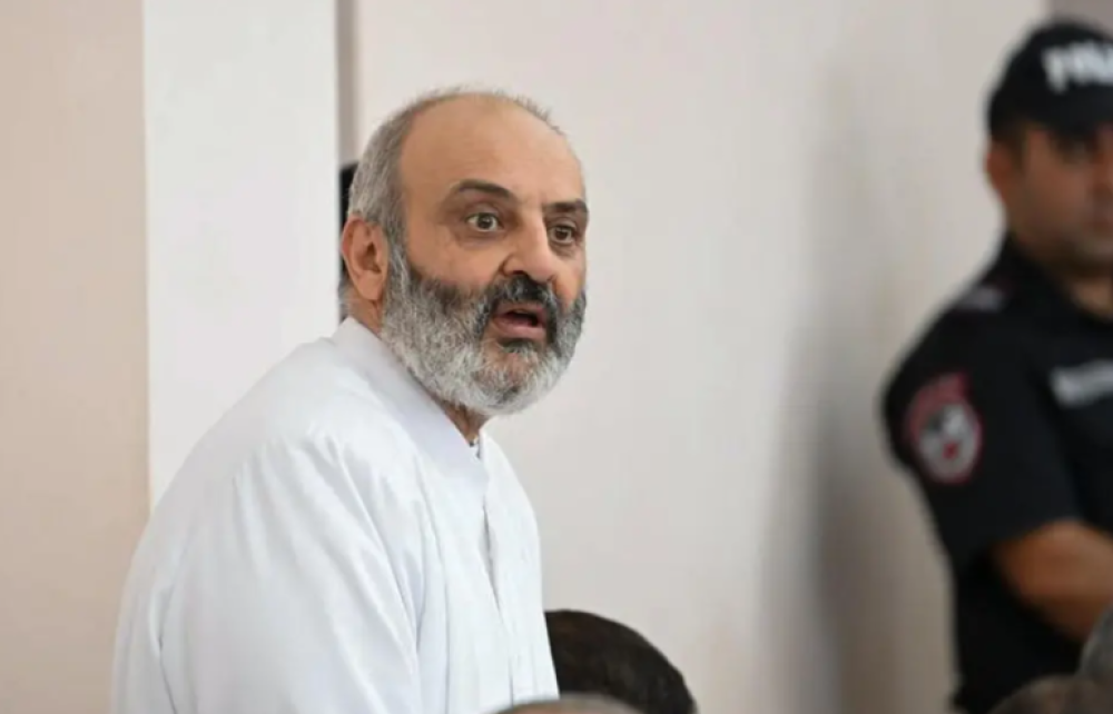 Մի մարդ է մեզ մեղադրում, ով Արցախ է հանձնել, բազմաթիվ զnhերի պատճառ դարձել, ՀՀ-ն դարձել էքսպերիմենտների օջախ և այս բոլորի համար Աբու Դաբիում պարգևի արժանացել. Բագրատ Սրբազան