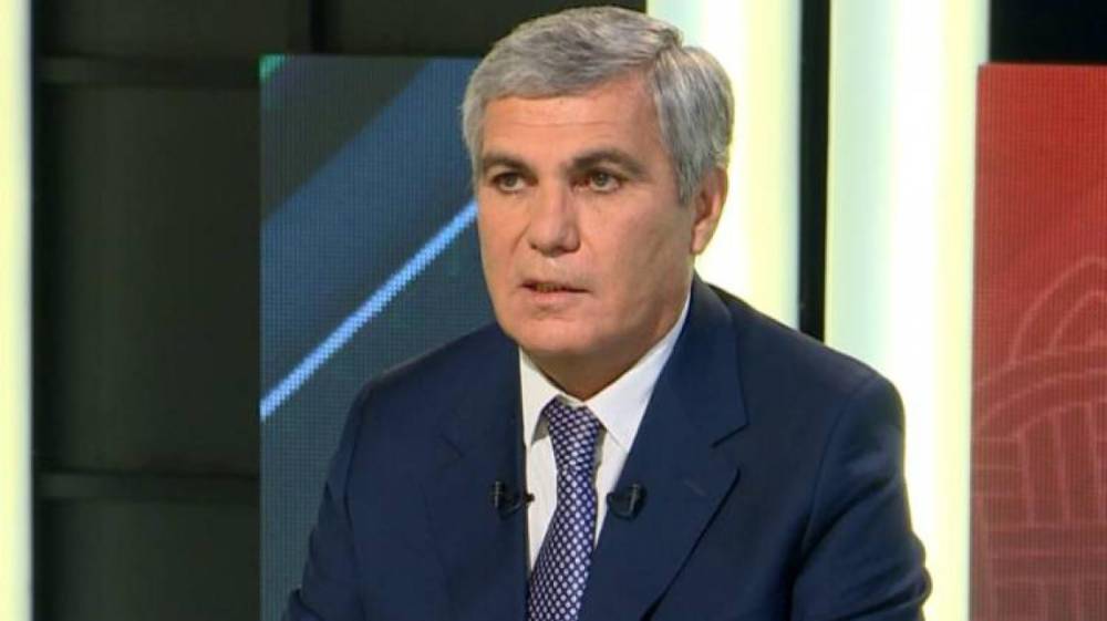 Դրսում հակառուս, ներսում՝ ռուսամետ․ «Հրապարակ»